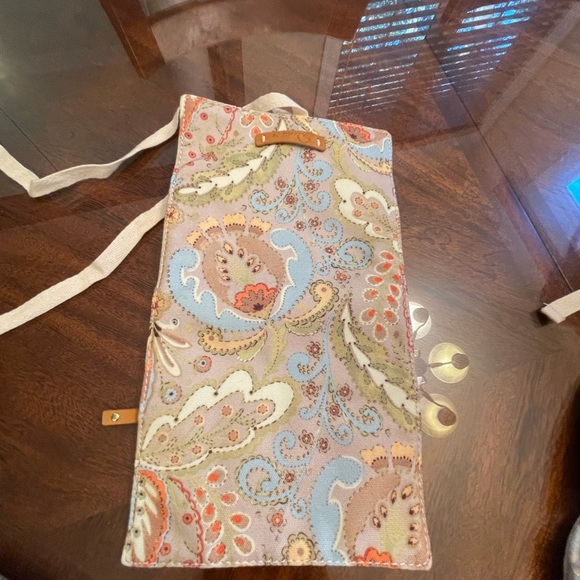 Dana's 4 piece organizer bag, new condition - Picture 5 of 16